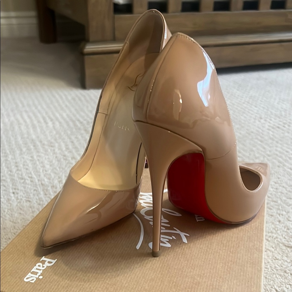 Christian Louboutin Nude Patent Leather So Kate Pointed-Toe Pumps